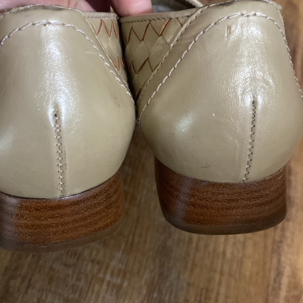 Larry Stuart gold metallic basket weave pattern slip on loafers size 9M - Picture 9 of 11